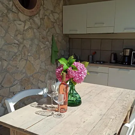 Oda ve Kahvaltı Maddalena Bardolino