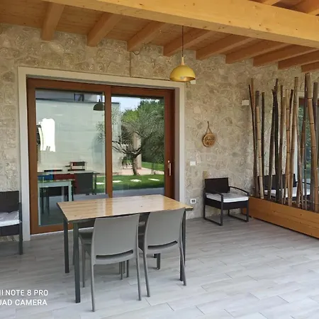 Oda ve Kahvaltı Maddalena Bardolino