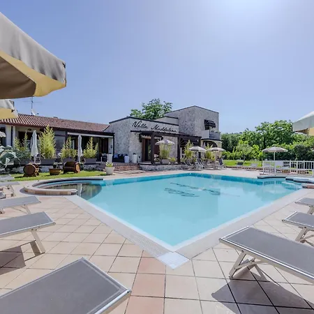 Oda ve Kahvaltı Maddalena Bardolino