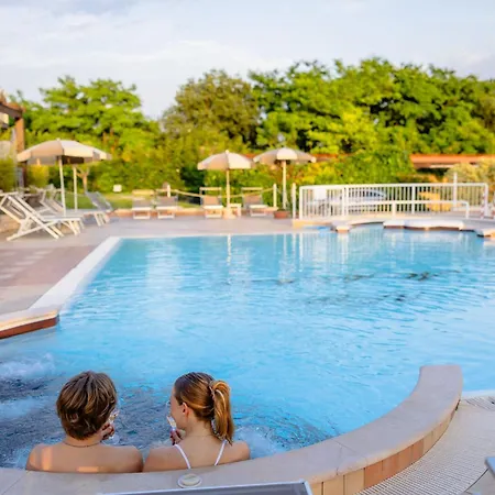 Maddalena Bed & Breakfast 4*
