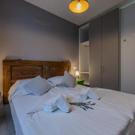 Oda ve Kahvaltı Maddalena 4*