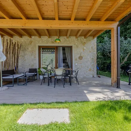 Maddalena Oda ve Kahvaltı Bardolino