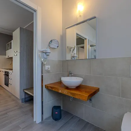 Maddalena 4*
